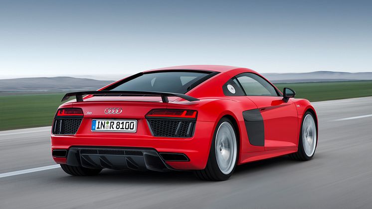 Audi præsenterer anden generation af supersportsvognen R8 i Genève