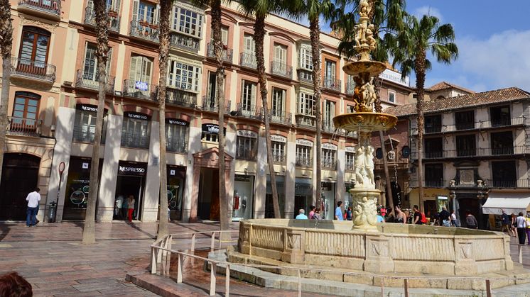 Plaza de la Constitución i centrala Malaga