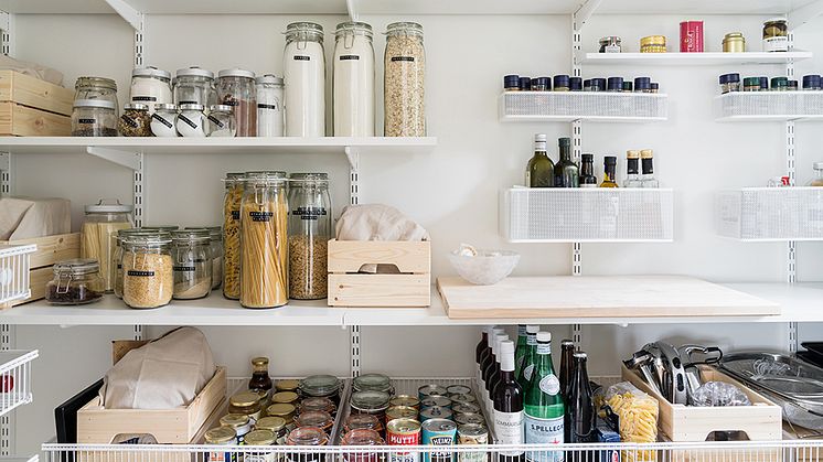 Elfa_Pantry_Interior_Click-in_Classic