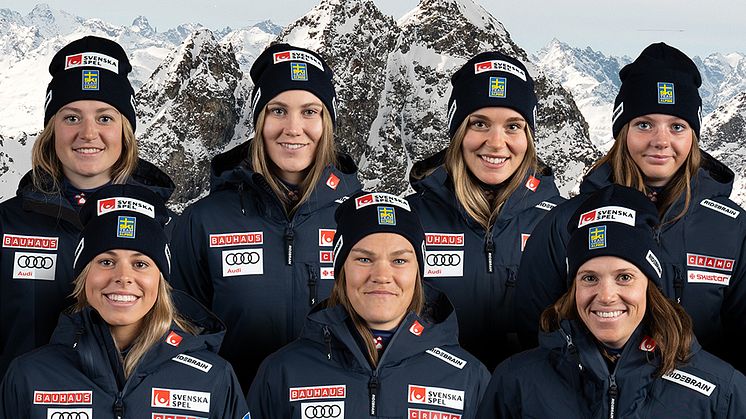 Hanna Aronsson Elfman, Estelle Alphand, Moa Boström-Müssener, Cornelia Öhlund, Liv Ceder, Anna Swenn Larsson och Sara Hector tävlar i världscupen i Levi kommande helg. Foto: Klas Rockberg