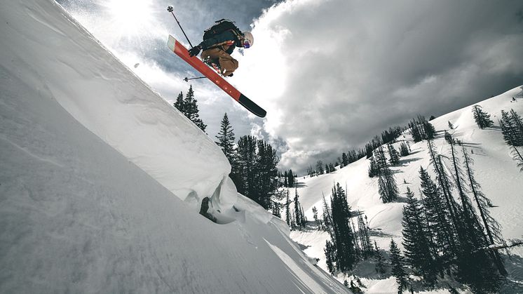 Zu den beliebtesten Aktivitäten in den Ferien 2022 gehörten das Skifahren und Snowboarden.