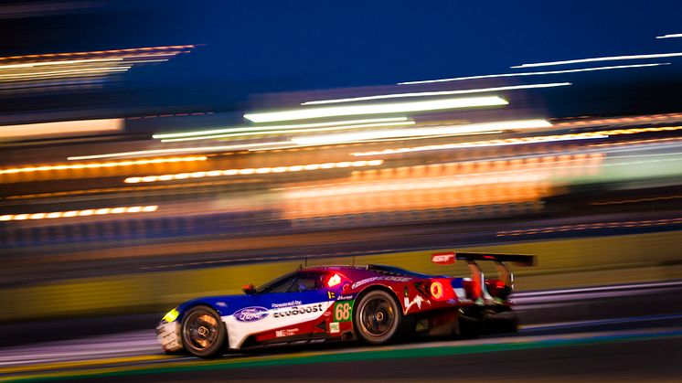 A Ford GT pole pozícióból rajtol a Le Mans 24 órás futamon