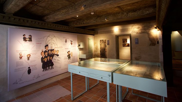 Ausstellung "Klang & Glaube" im Priesterhaus Torgauin historischen Gemäuern-Foto Wolfgang Sens
