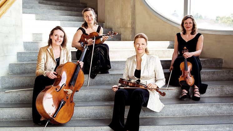 ‹ Faust Quartett ›: Birgit Böhme (violoncelle), Ada Meinich (alto), Uta Klöber (1er violon) et Cordula Kocian (2e violon) (Photo: François Croissant)
