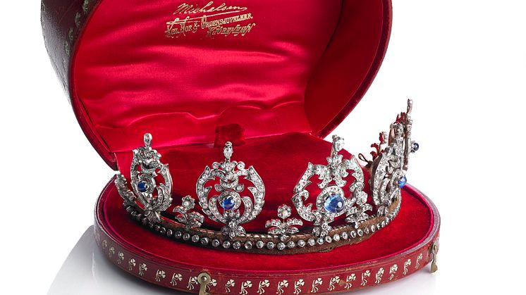 Prinsesse Thyra af Danmarks safirdiadem. Vurdering- DKK 600.000-800.000.