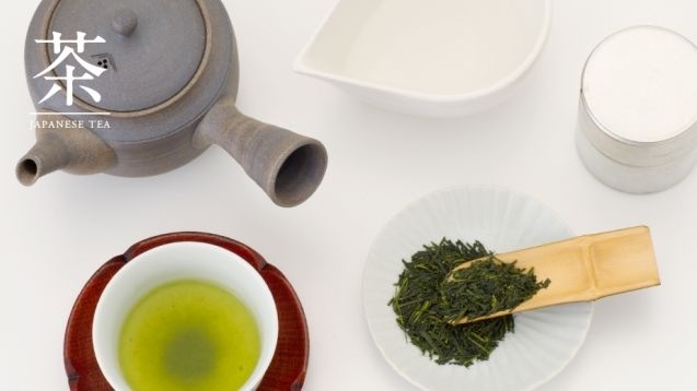 Dryckesprovningar med te och sake på Östasiatiska museet