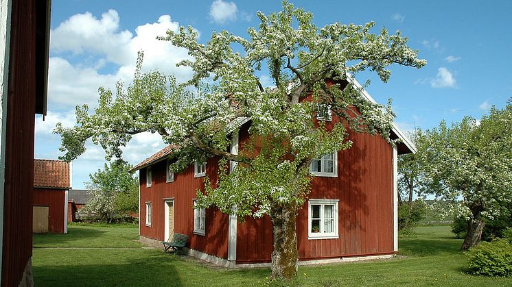 Mangårdsbyggnaden i kulturreservatet Vallby Sörgården. Foto: Sigun Gröning