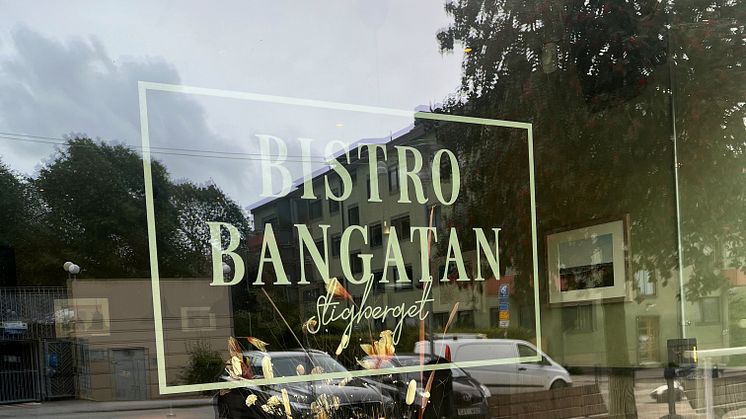 I Majorna har nyligen Bistro Bangatan öppnat, här välkomnas gästerna till härliga sällskapsspel, pastarätter, hamburgare och husmanskost. 