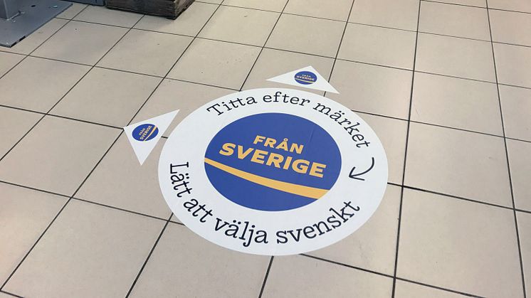 Butikskampanjen för ursprungsmärkningen Från Sverige hjälper konsumenten att välja svenskproducerade råvaror, livsmedel och växter som är odlade, födda och uppfödda, förädlade och förpackade i Sverige.