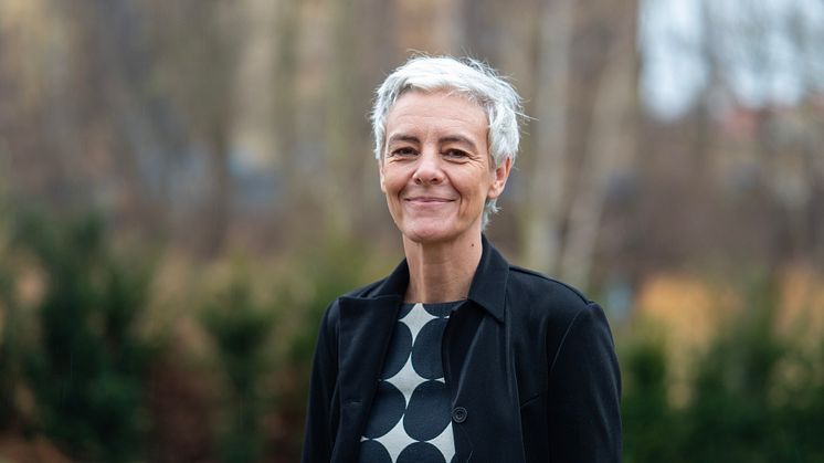Maria Söderling är anställd som lektor i Burlövs kommun med fokus på literacyutveckling. Nu har hon disputerat med sin avhandling "Elever erfar och representerar världen visuellt".