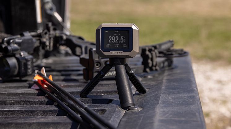 Enkel og nøyaktig måling av skuddfrekvensen til prosjektiler mellom 30 og 1524 meter per sekund.
