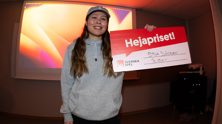 Stina Sjögren tilldelades Svenska Spels Hejapris. Foto: Daniel Bernstål.