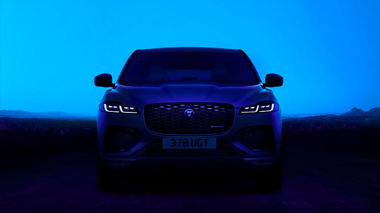 Jag_F-PACE_24MY_Exterior_05_Front_GL_003_PR_141222