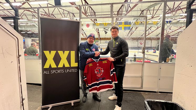 XXL delar ut stort hockeypris till Järfälla Hockey Club