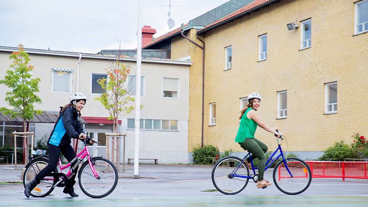 Tillsammans med hyresgäster och många andra ordnade MKB trevliga aktiviteter och jobbtillfällen som nådde 9 000 personer i somras. Aktiviteterna är ett led i MKB:s arbete för social hållbarhet och trygghet.  Förutom helt, rent och snyggt fokuserar MK