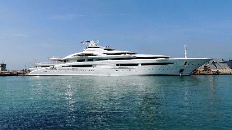  High-res image - Coppercoat - 122M Mega Yacht Anti-fouled with Coppercoat® Superyacht