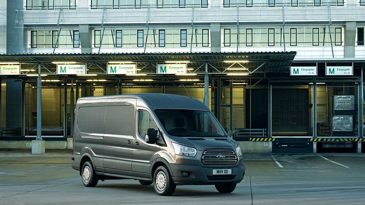 Täysin uusi Ford Transit on käyttökustannuksiltaan ja kuljetuskyvyltään luokkansa paras  