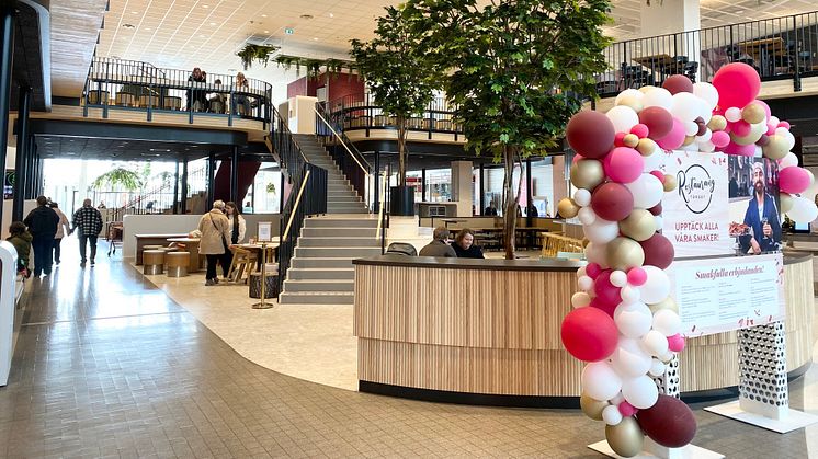 Nu invigs det nya Restaurangtorget på Väla