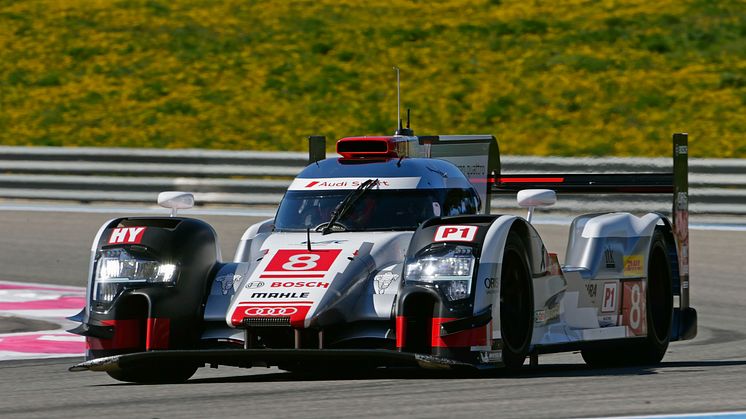 Audi R18 e-tron quattro #8 (Audi Sport Team Joest), Lucas di Grassi, Loïc Duval, Oliver Jarvis