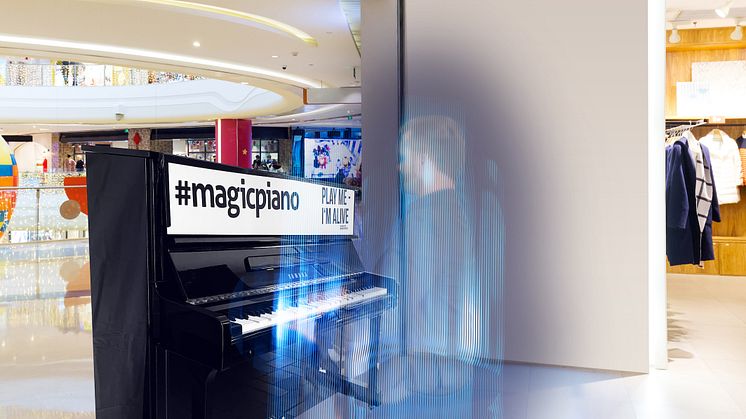 MagicPiano_Holo_©World Of Piano Shows