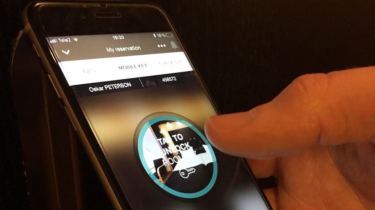 Premiär för mobilteknik som bland annat ersätter hotellrumsnyckeln. Foto: Truls Bärg  