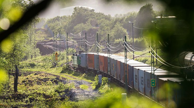 Fördelarna med järnvägen gör att efterfrågan på tågpendlar till norra Sverige har ökat. Bild: Göteborgs Hamn AB.