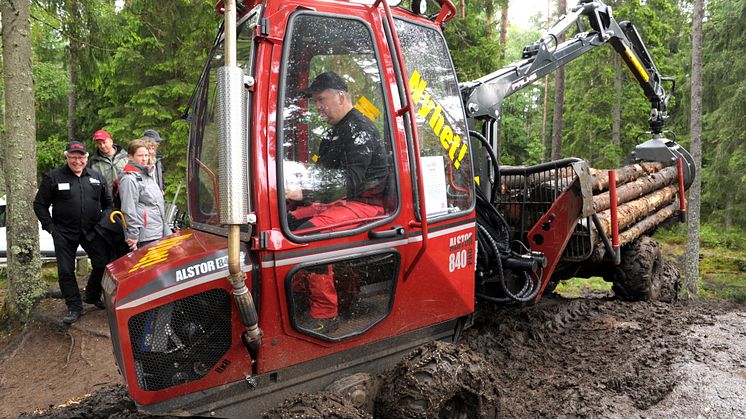 Alstor 840 Pro är företagets första maskin med hydrostattransmission. Foto: Elmia AB