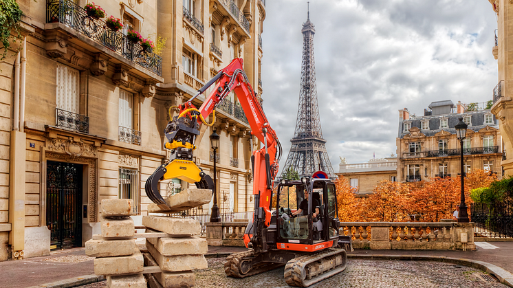 engcon deltar på den internasjonale messen Intermat i Paris