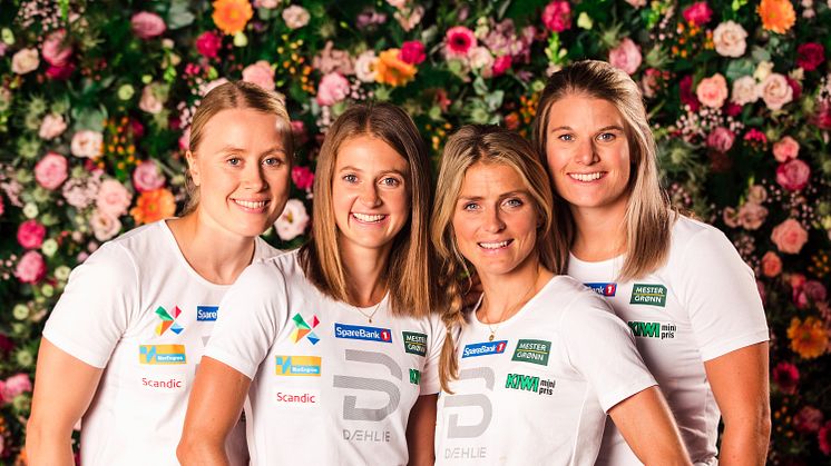 Therese Johaug, Ragnhild Haga, Ingvild Flugstad Østberg, Therese Johaug og Mari Eide frontet årets Rosa sløyfe-aksjon for Mester Grønn.