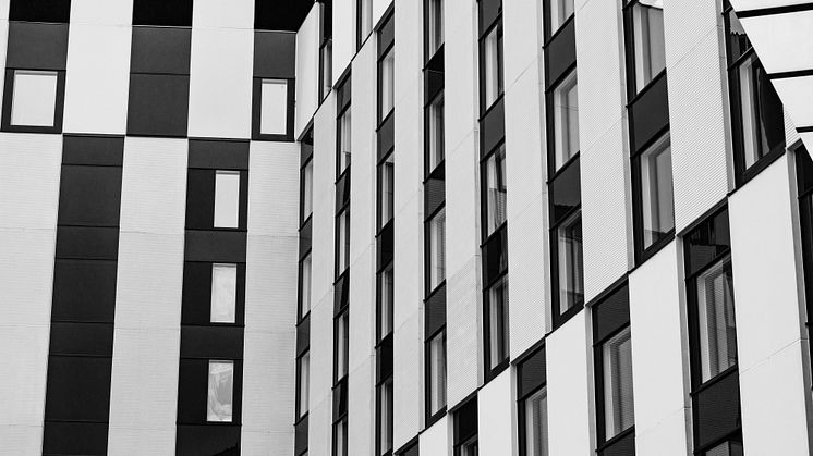 Exterior-Clarion-Hotel-Helsinki-Airport-BW