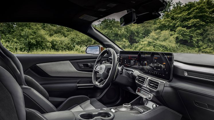 2025 Ford Mustang GTD_interior_10.jpg