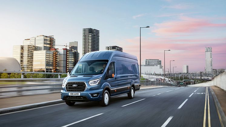 Nå er nye 2-tonns Ford Transit klar for bestilling