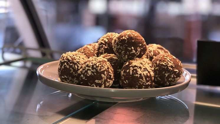 Fira chokladbollens dag med Fitnessfika & Lakritsfabriken!