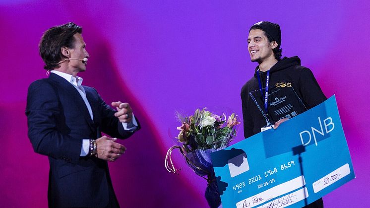 Ali Popal utses till Årets medarbetare på Nordic Choice Hotels Vinterkonferens.