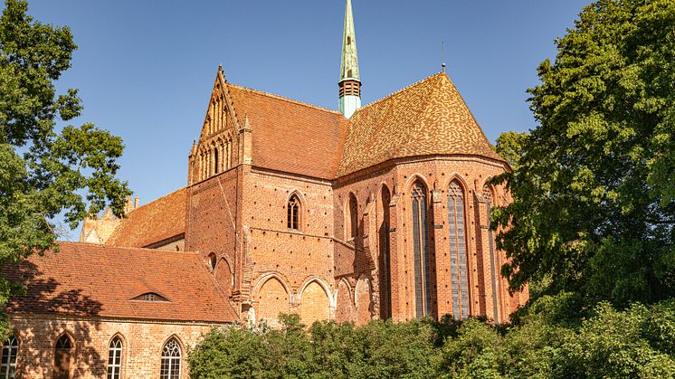 Das Kloster Chorin im Barnimer Land wird 750 Jahre alt. Es ist eines der beliebtesten Ausflugsziele in Brandenburg. Foto: TMB-Fotoarchiv/Steffen Lehmann. 