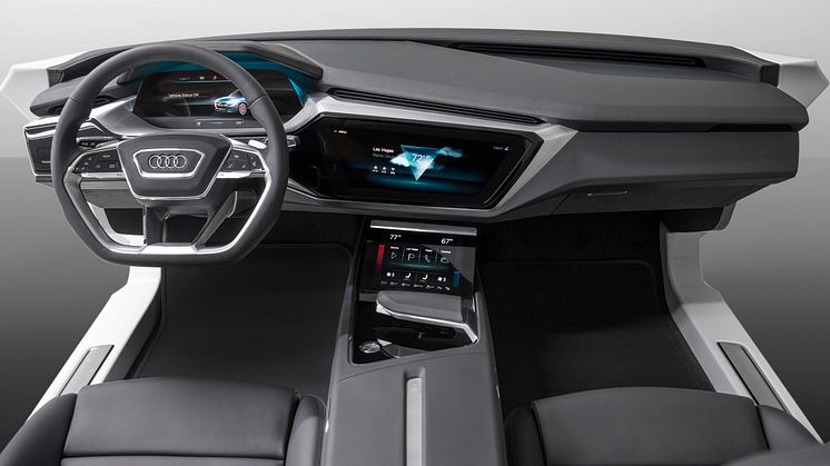 Audi e-tron quattro concept - cockpit