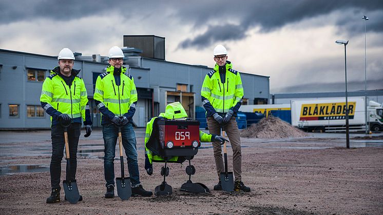 BLÅKLÄDER VERGRÖSSERT DEN HAUPTSITZ