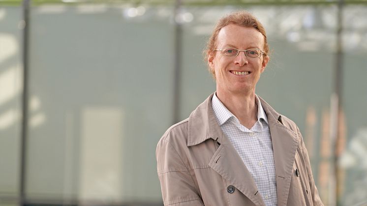 Prof. Peter Bultmann verstärkt seit 1. April 2022 den Fachbereich Wirtschaft, Informatik, Recht der TH Wildau.  Bild: S.Stoye/TH Wildau 