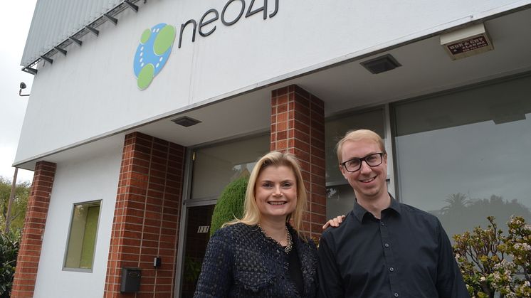Denise Persson, CMO Snowflake och ny styrelseledamot i Neo4j utanför Neo4js huvudkontor i Silicon Valley, San Francisco tillsammans med Emil Eifrem, grundare och VD Neo4j.