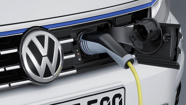 Volkswagen erbjuder idag elbilarna e-up! och e-Golf samt laddhybriderna Golf GTE och Passat GTE.