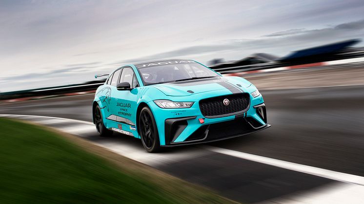 Jaguar I-PACE redo för race