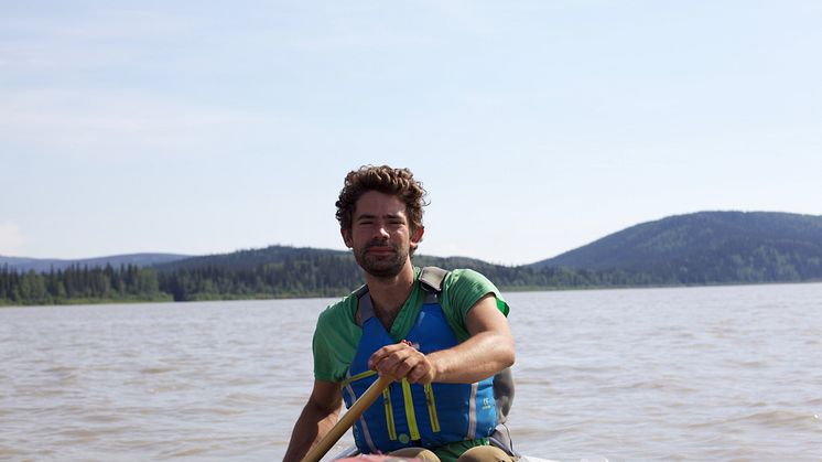 Hi-res image - Ocean Signal - Canoeist and writer Adam Weymouth during his journey down the Yukon River 
