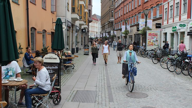 En ökad förståelse bland Sveriges kommuner om hur stadsbyggande påverkar trafikalstring och bilinnehav är av stor betydelse för att vi ska uppnå Sveriges energi- och klimatmål. 