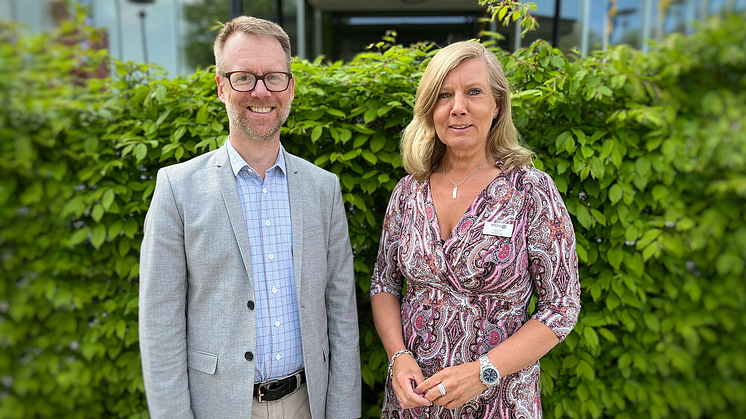Olof Andersson och Anne Sjö är två av Nackas kommunala skolors rektorer.