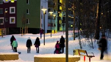 Ett exempel på ett trygghetsprojekt i Albyparken i Botkyrka kommun, ljusdesign: Olsson & Linder