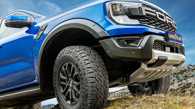 print-res--beautyshot.wrldtracrt-fordraptor.003-m2