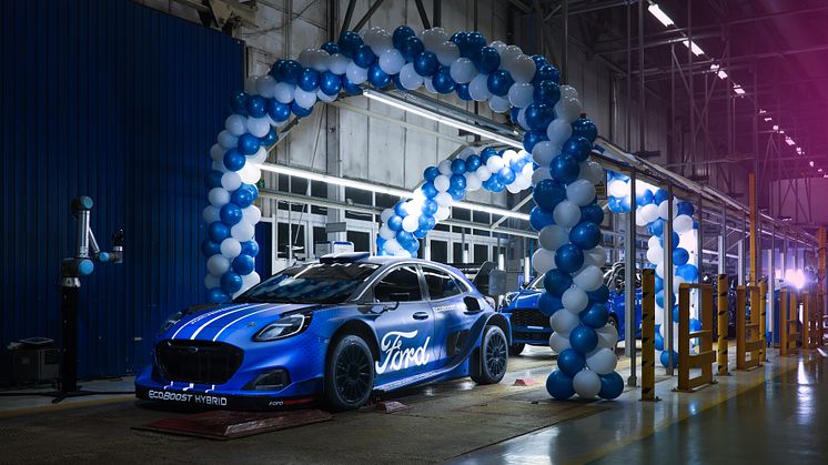 Elkészült az egymilliómodik Puma Krajovában - Az ünneplésről az M-Sport Ford Puma Rally1 versenyautója gondoskodott