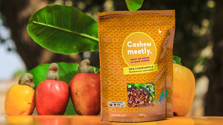 Cashewmeetly och Axfood lanserar nytt hållbart vegokött på cashewäpple
