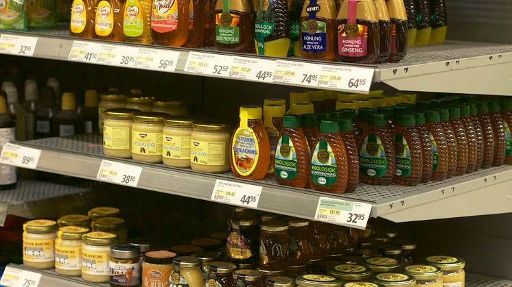 Svenska biodlare vill hjälpa konsumenterna med bättre ursprungsmärkning.