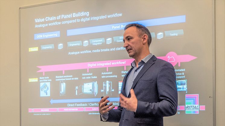 John Mortensen, EPLAN, kom i indlægget med titlen ’Den digitale rejse’ ind på de mange muligheder der er i blandt andet EPLAN Electric P8 og EPLAN Pro Panel ved projektplanlægning, dokumentation og styring af automatiseringsprojekter.